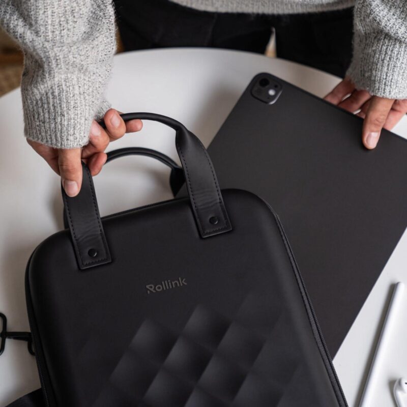 Custom Rollink? GO 15.6" Vertical Laptop Case - 9